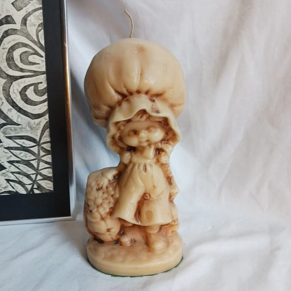 Vintage Holly Hobbie Strawberry Shortcake 70s Candle